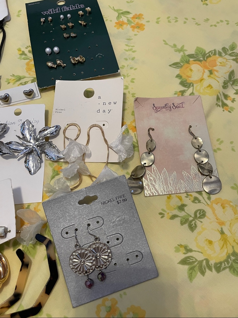 Jewelry Bundle - Picture 4 of 5